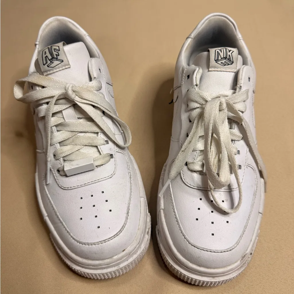 NIKE WOMEN AIR FORCE 1 PIXEL (WHITE / WHITE-BLACK-SAIL) - Image 2