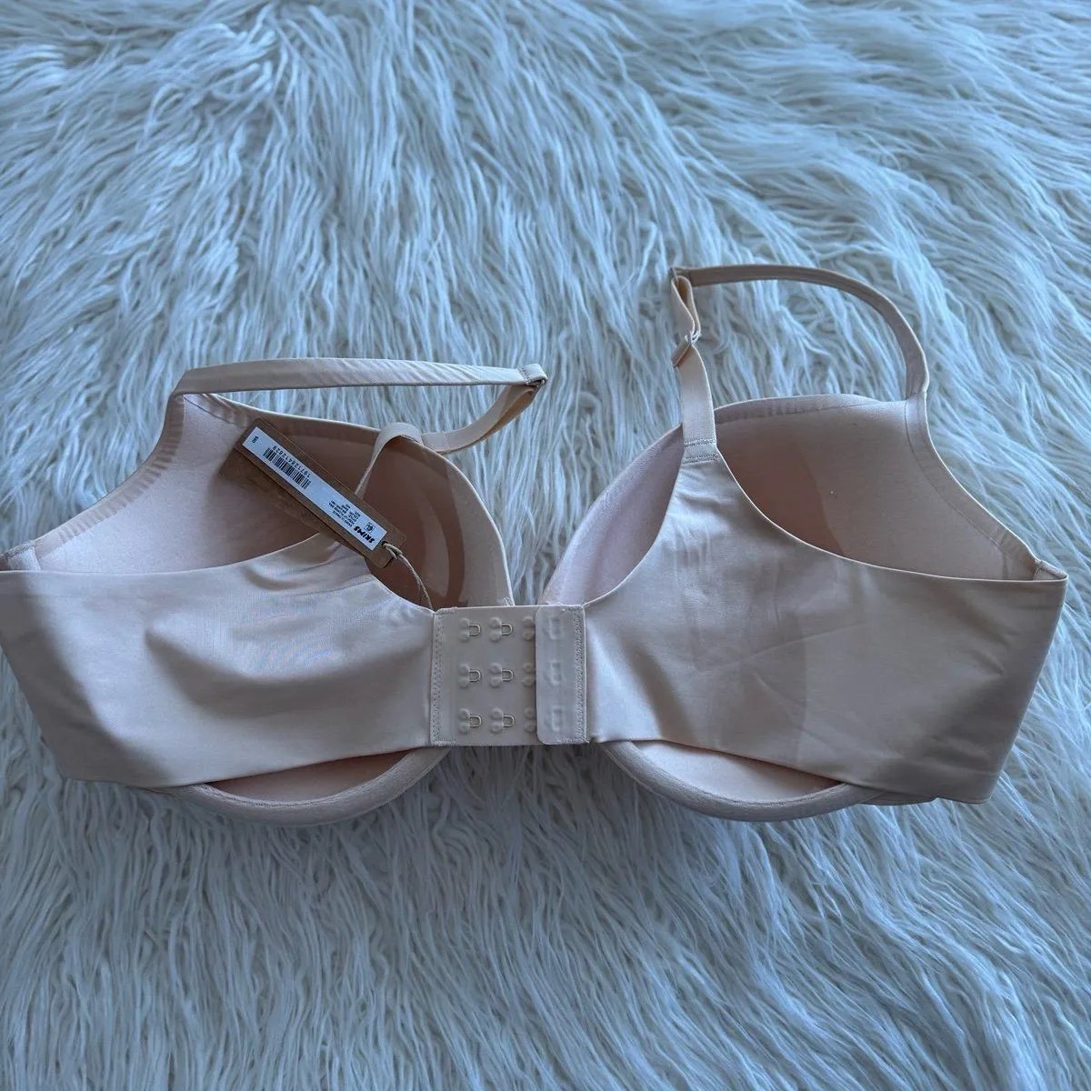 Skims Ultimate Push up Plunge Bra Sand Size 44D - Image 5