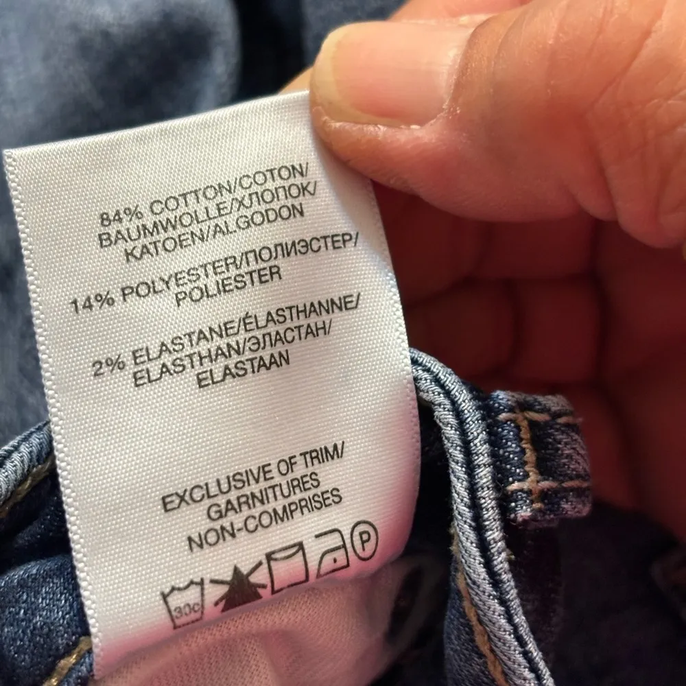 Silver Jean Company Avery Bermuda Wasit 29 Length 9” - Image 5