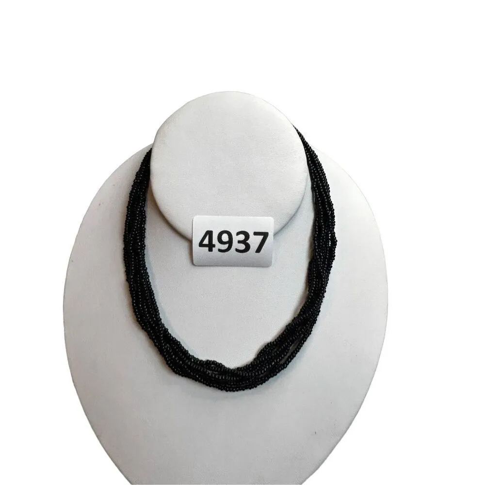 Multi layered mini black beaded necklace Black - Image 3