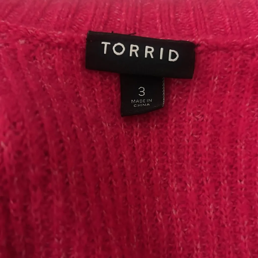 Torrid Women's Pink Button-Up Sweater Size 3 - Image 5
