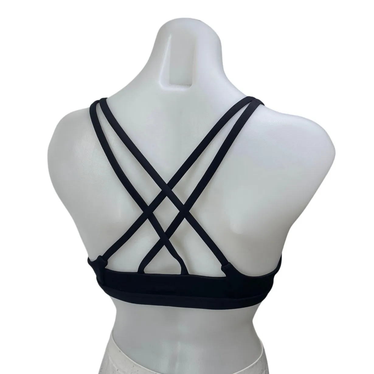 Hurley Black Sleeveless Strappy Crossback Yoga Athletic Sports Bra Crop Top Sz M - Image 2