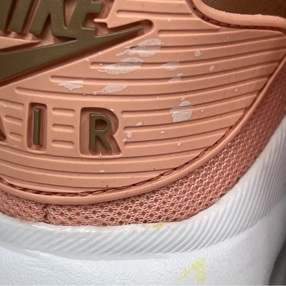 Womens Nike Air Max Oketo size 8.5 flawed - Image 9