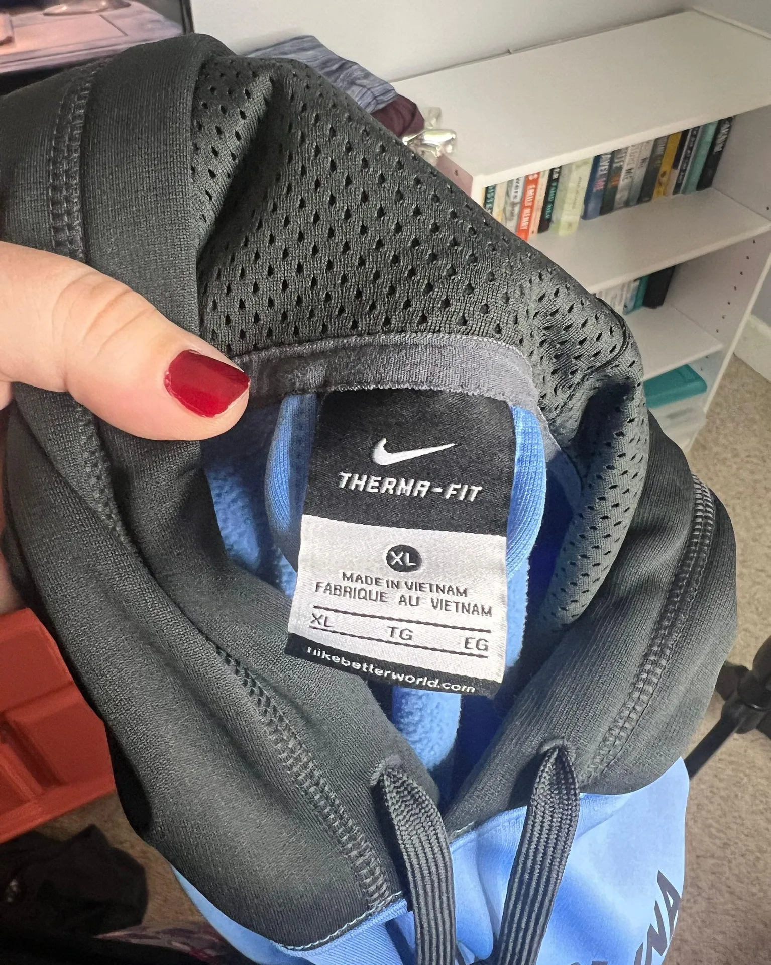 Nike Vintage North Carolina Tar Heels UNC Pullover Sweatshirt Hoodie - Image 6