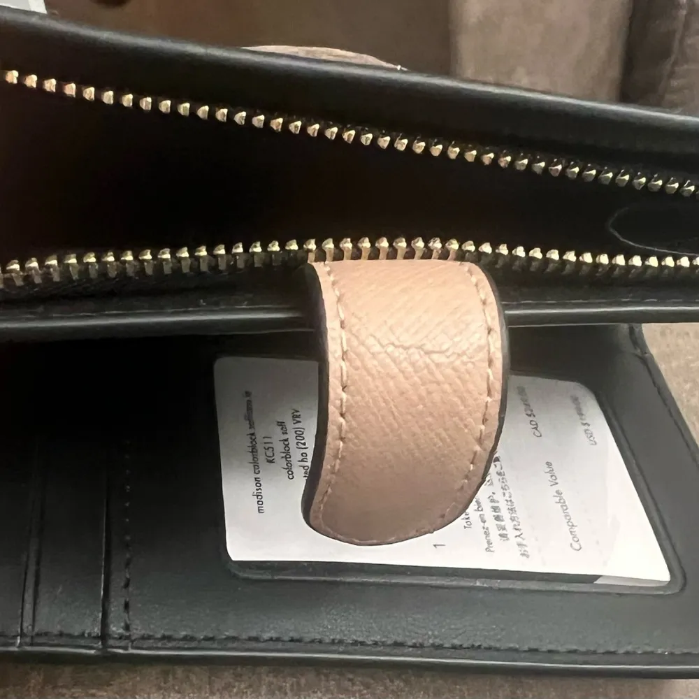 NWT Kate Spade Madison colorblock wallet - Image 9