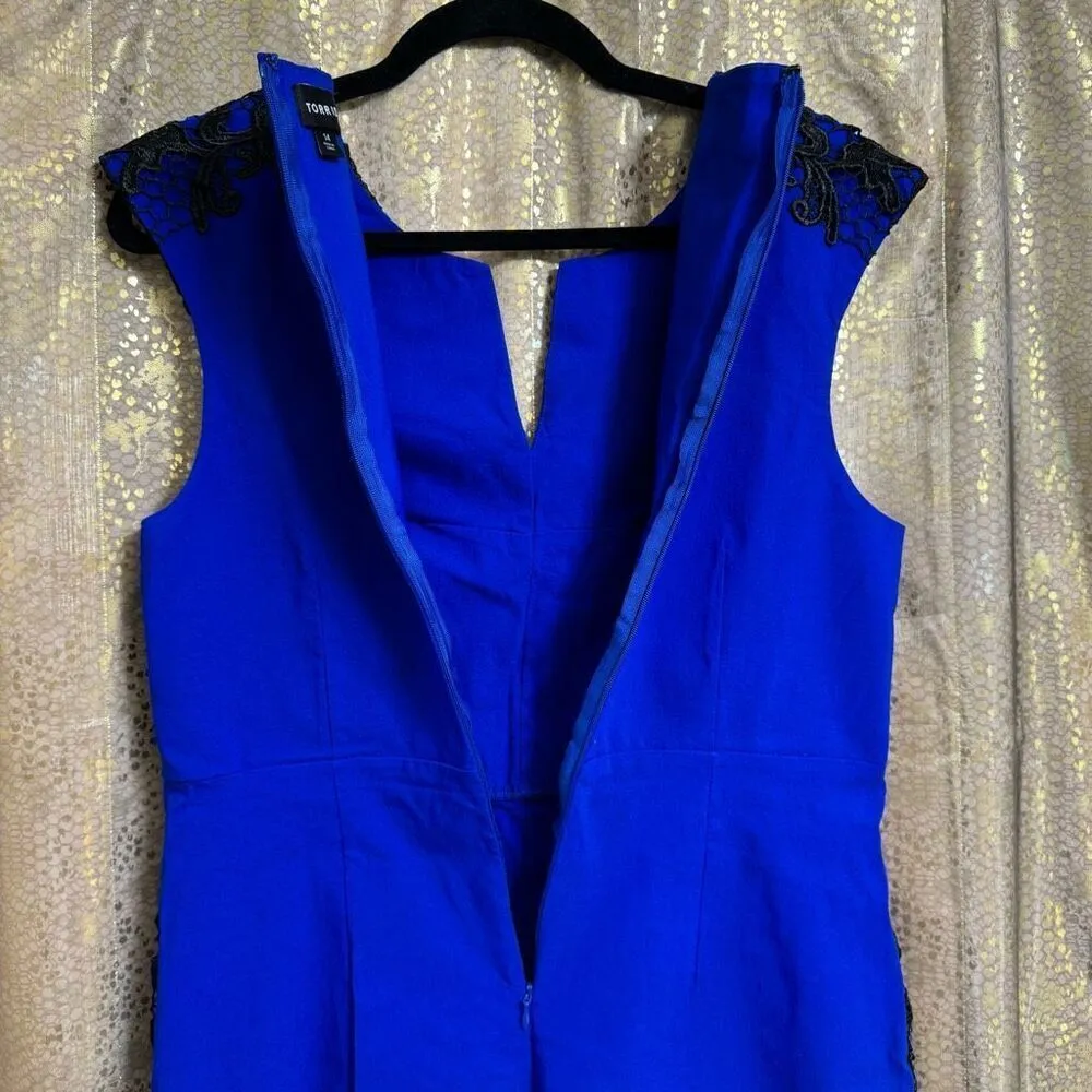 Torrid Royal Blue Black Embroidered Lace Bodycon Mini Sheath Dress Size 14 - Image 7