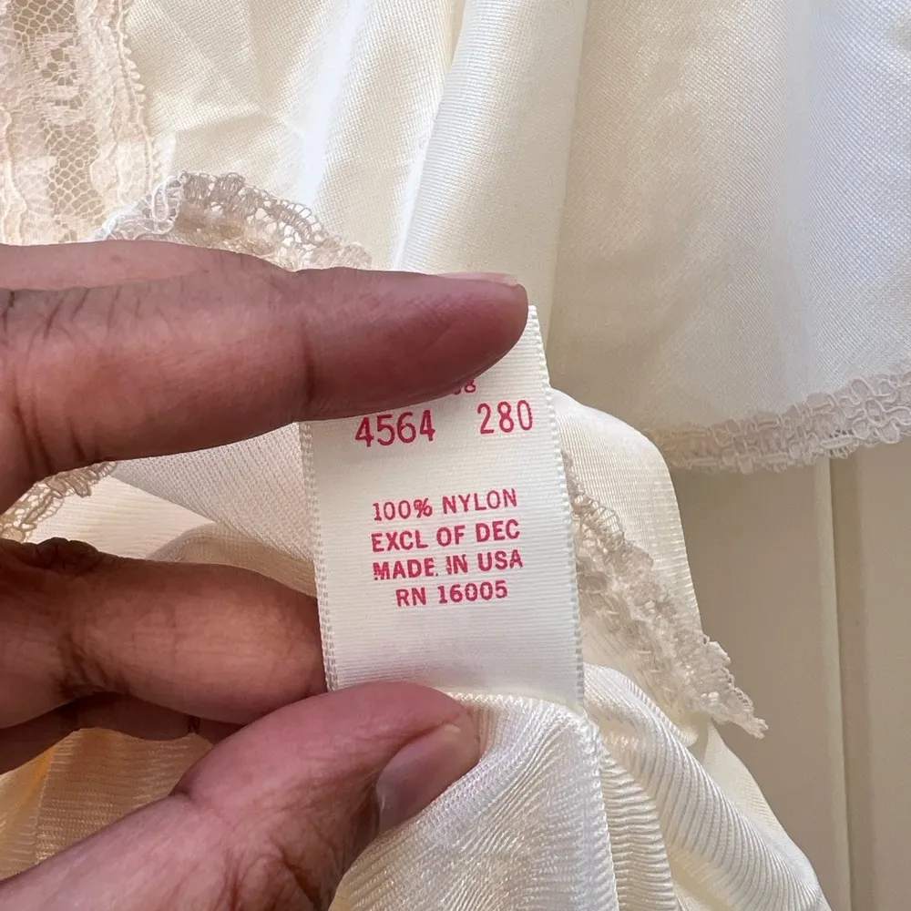 Sears Roebuck The Fashion Place Vintage Cream Sheer Nylon Two Pc Pajama Top Pant - Image 7