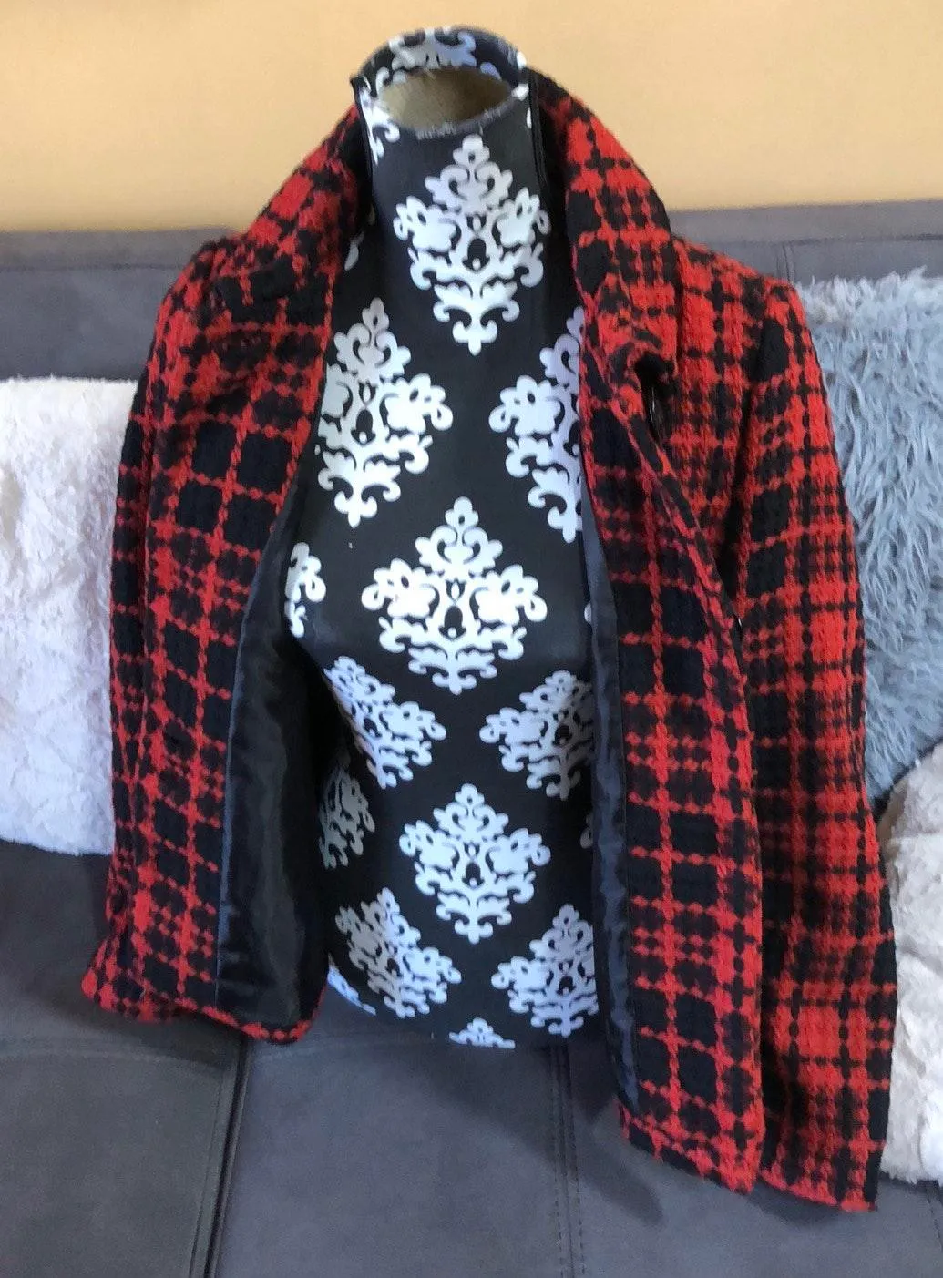 Red and Black 3 button Coat Size S - Image 4