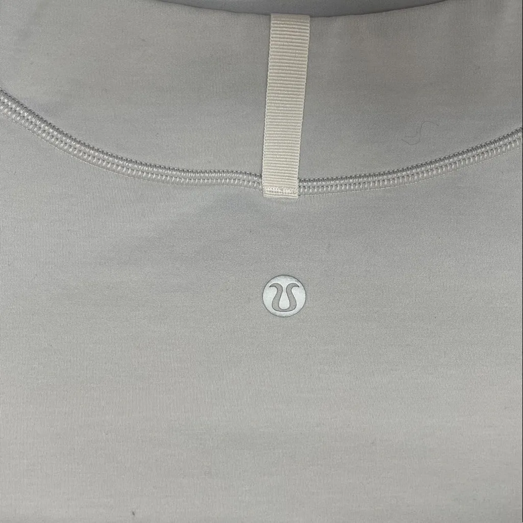 Lululemon Define Women’s Light Gray Jacket Sweater size 2 - Image 4