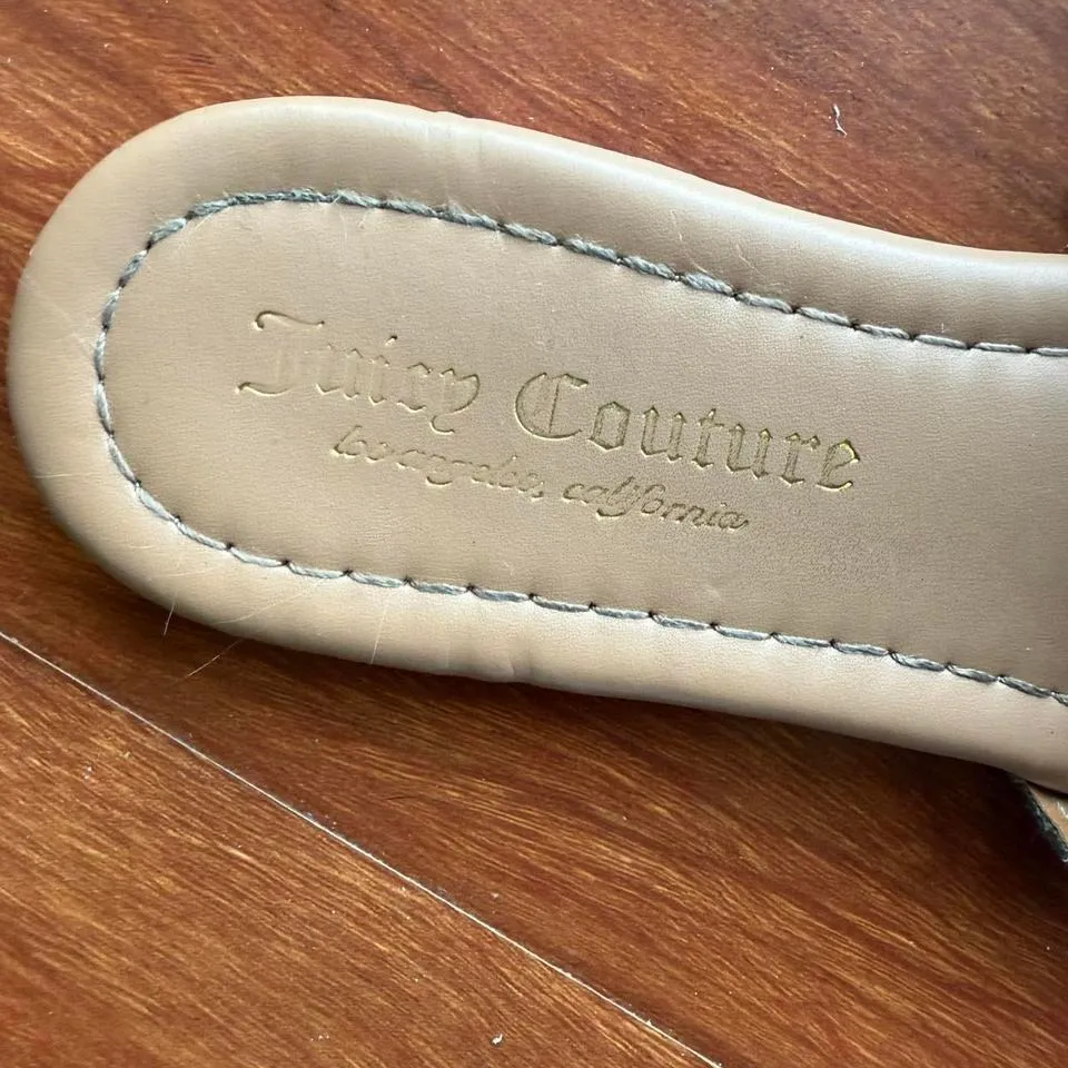 Juicy Couture Womens size 8 Gold Slide Sandals - Image 3