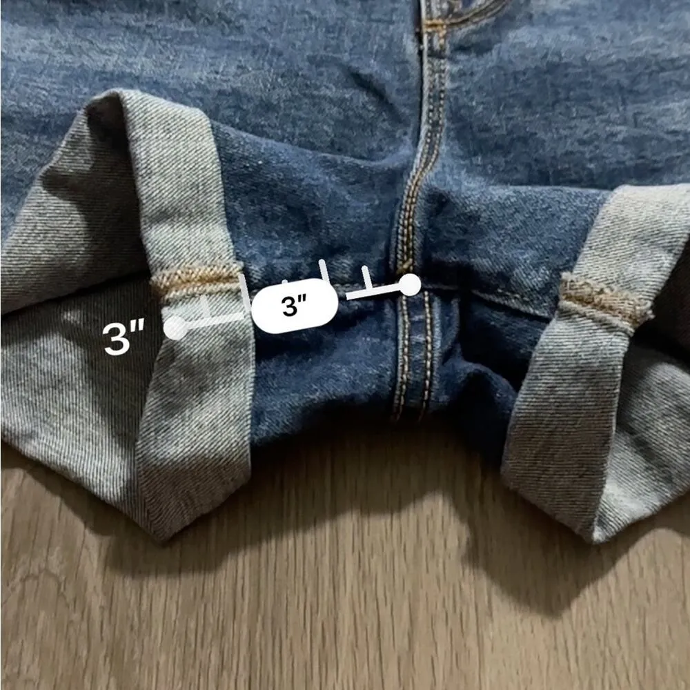 Old Navy Boyfriend Dark Wash Distressed Rolled Hem Short Shorts‎ Size 2 - Image 8