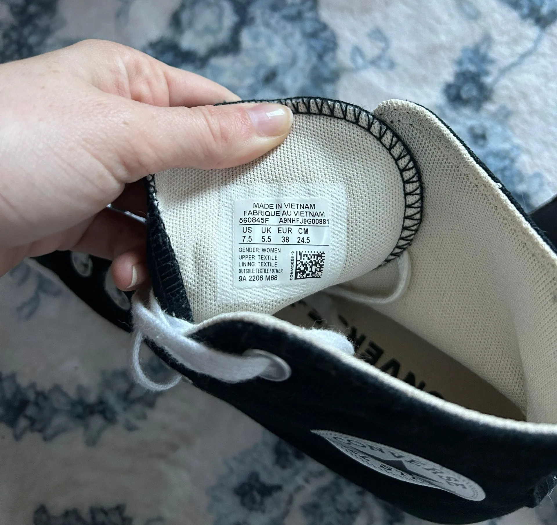 Black Platform - Image 3