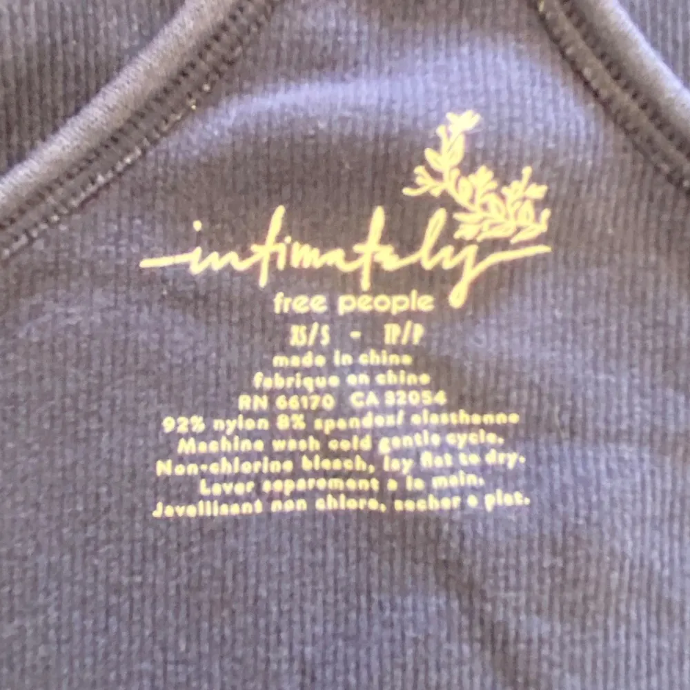 Free People Intimately Seamless Ribbed Crop Top - Small - Image 3