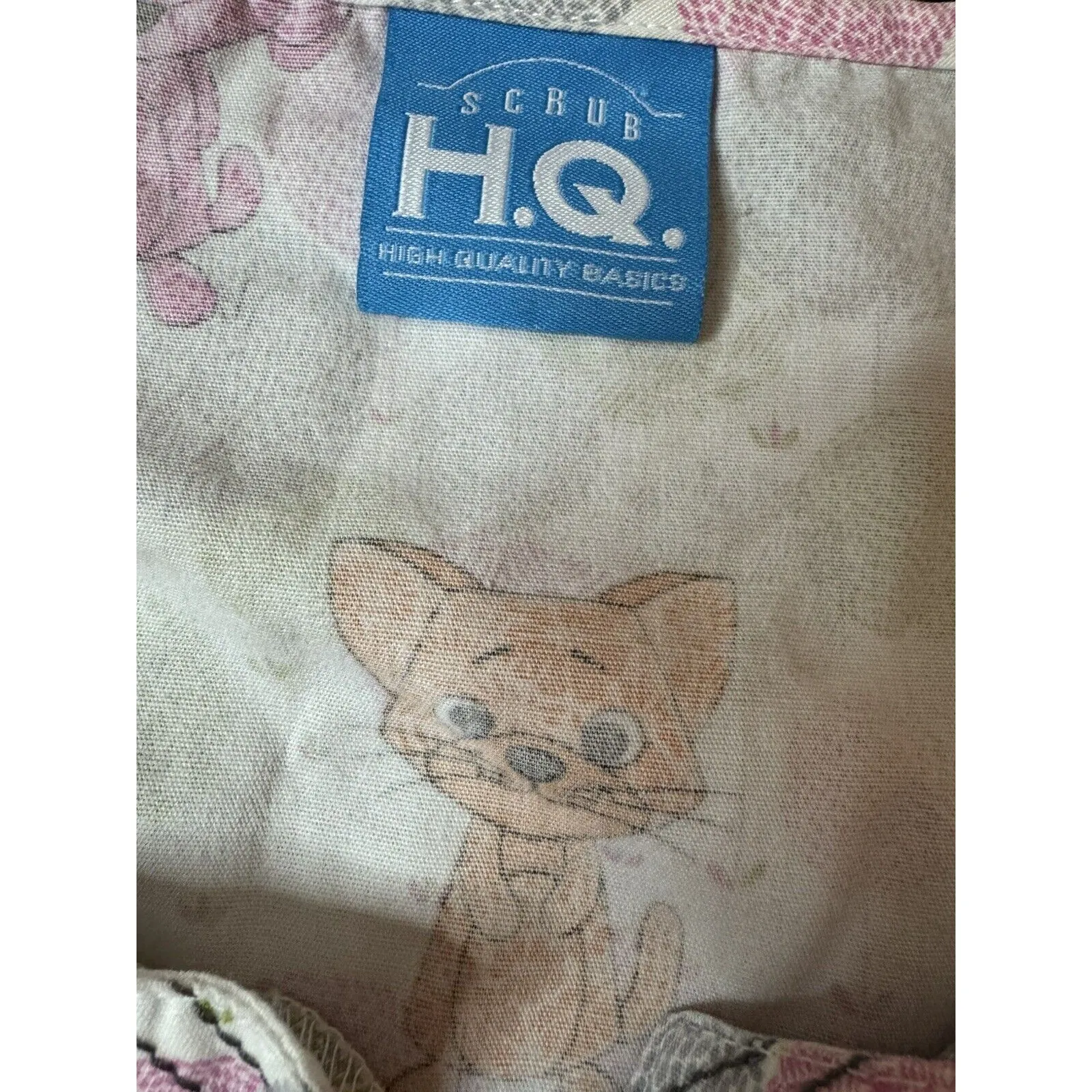 Cherokee HQ Scrub Best Furiends Vneck Neck 4762V-BFFS Vet Medical  Scrub Top - Image 4