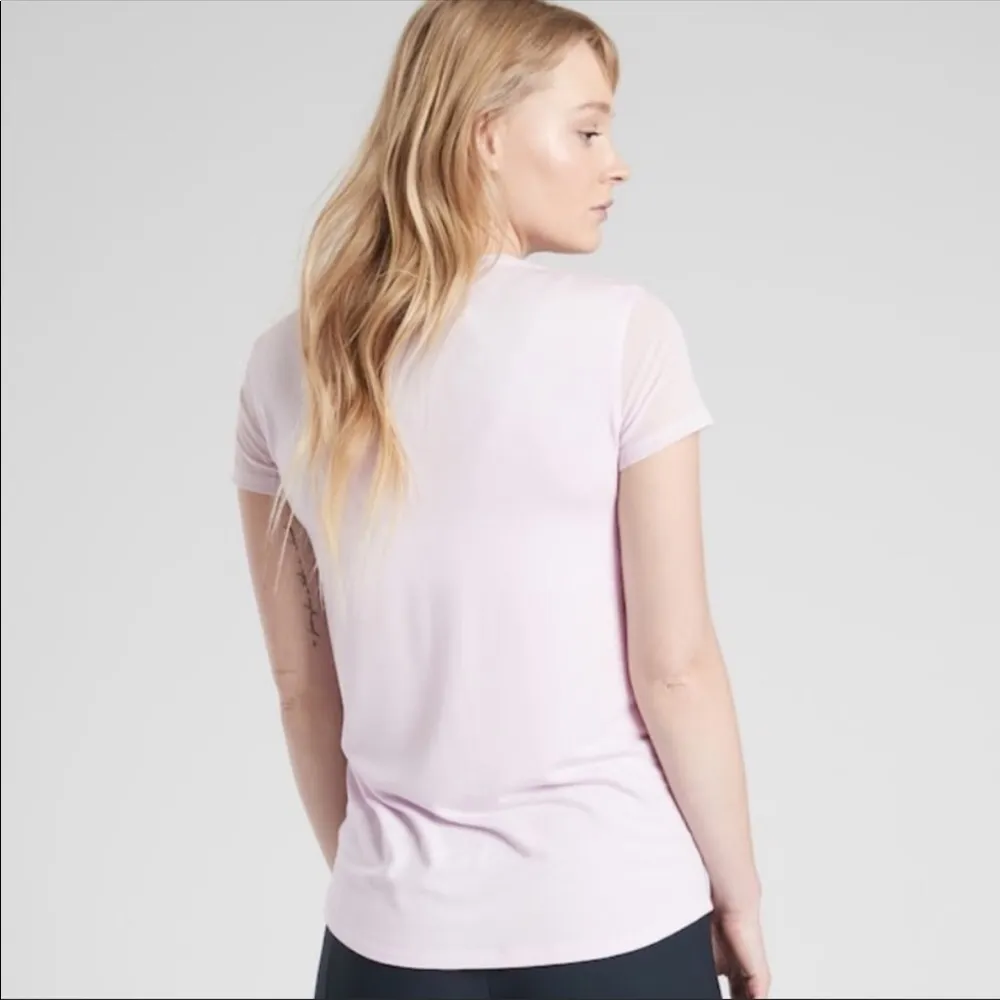 Athleta xsmall light pink athletic top - Image 2