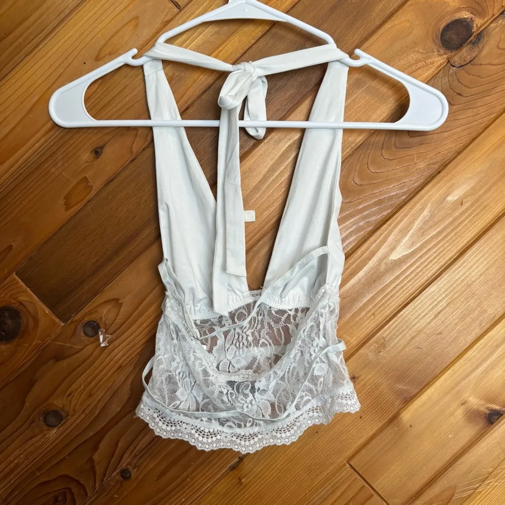 Outcast White Lace Halter Top Size XXS - Image 6