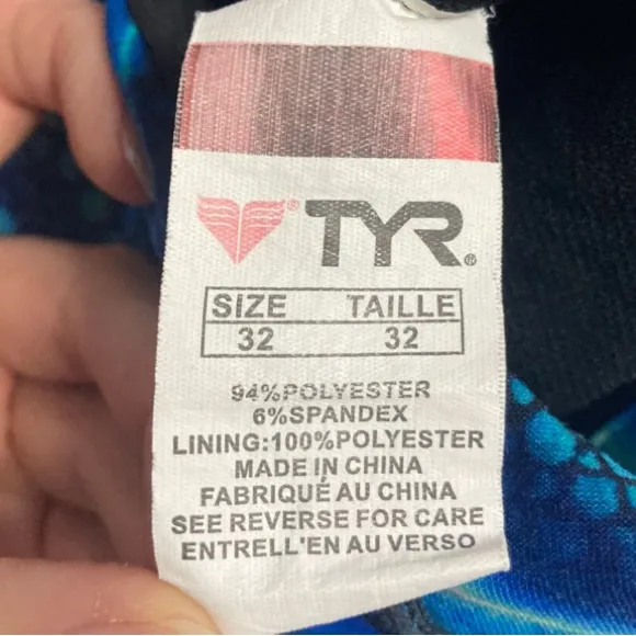 TYR Women's Venom Diamondfit Swimsuit Women’s Size 32 Blue - Image 4