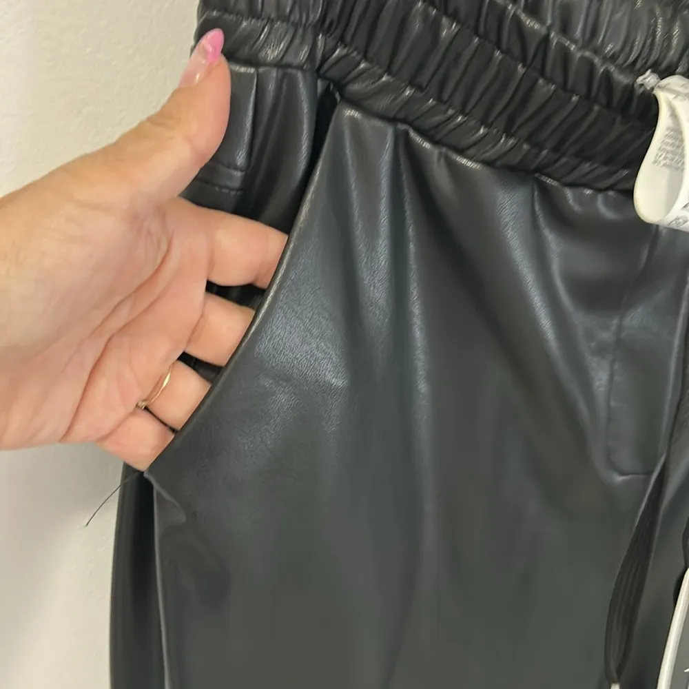 Joseph Ribkoff Black Faux Leather Joggers - Image 10