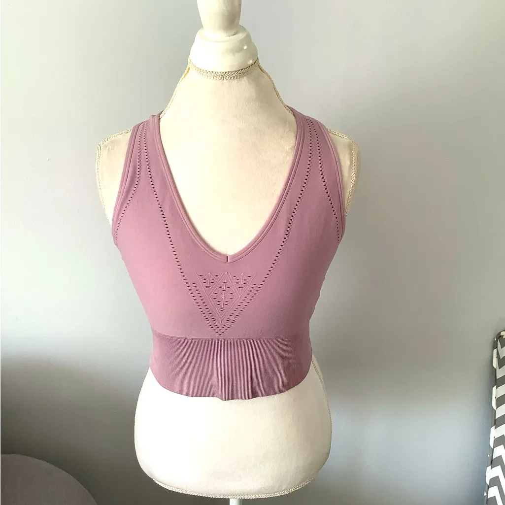 VS PINK SPORT BRA - beautiful color 🌸🌸🌸 - Image 3