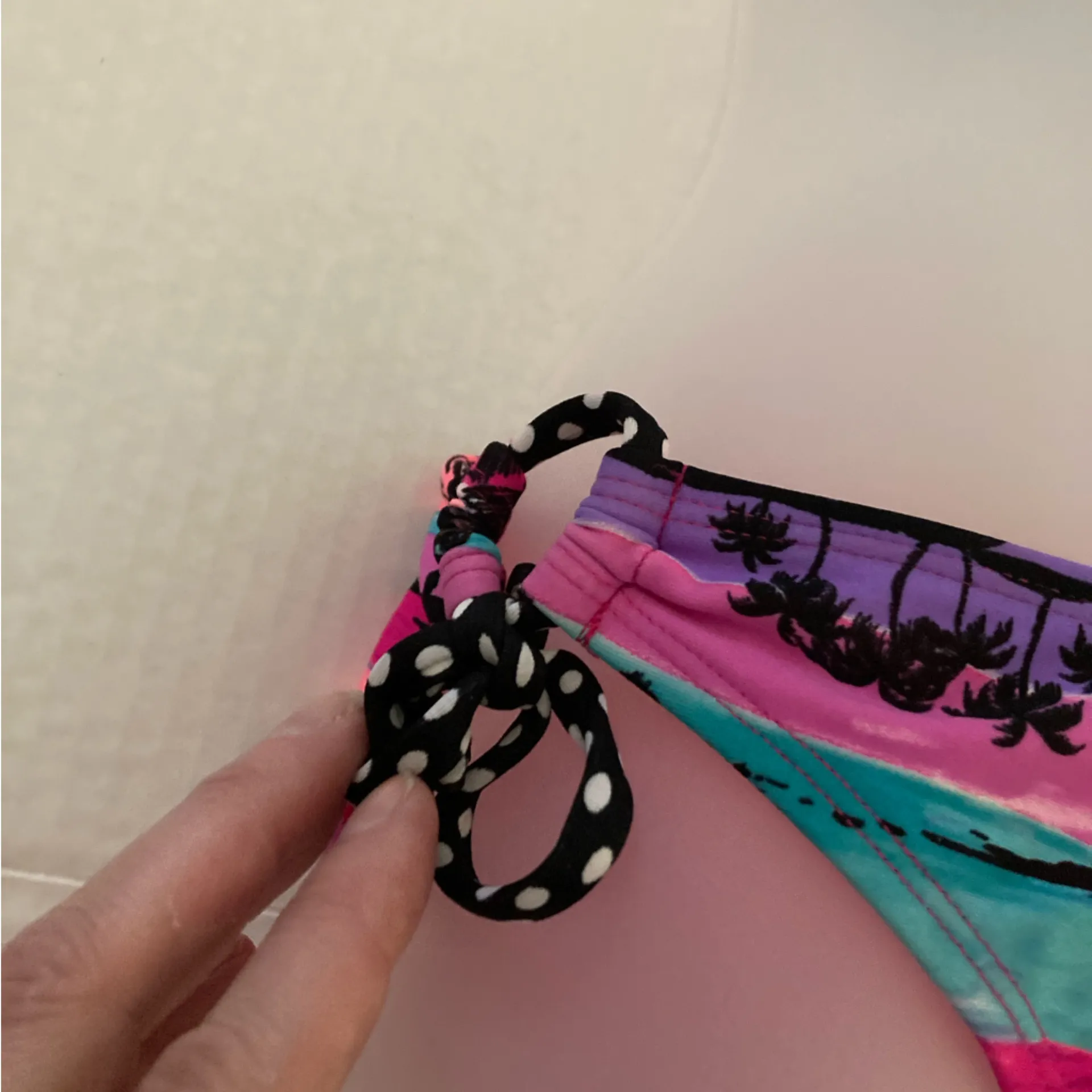 🌞NWOT California Waves Hawaiian Print Triangle Top with Bikini Bottoms A - Image 7