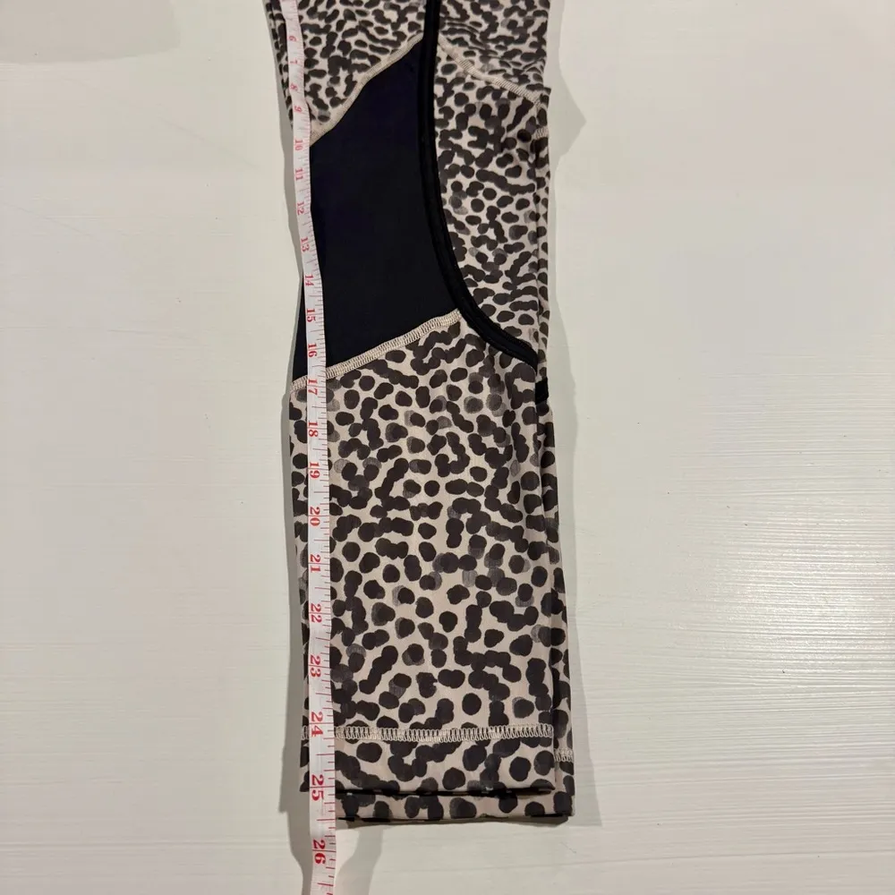 LULULEMON SET ENERGY BRA ACE SPOT GRAIN BLACK & PEDAL TO THE MEDAL 7/8 LUXTREME - Image 15