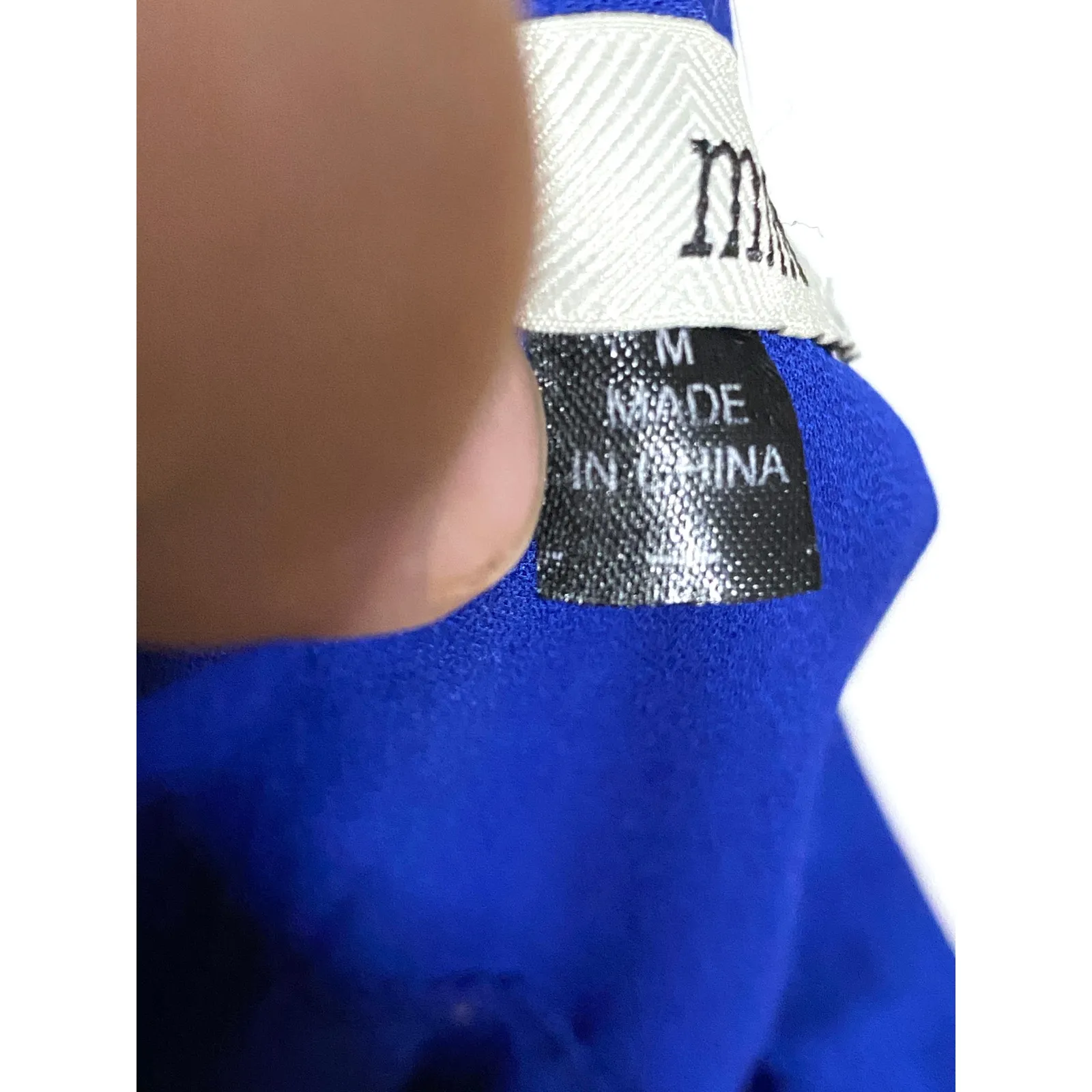 MNK Blue V Neck Pullover Top Blouse Womens M Gold Hardware Dressy Career Office Size M - Image 10