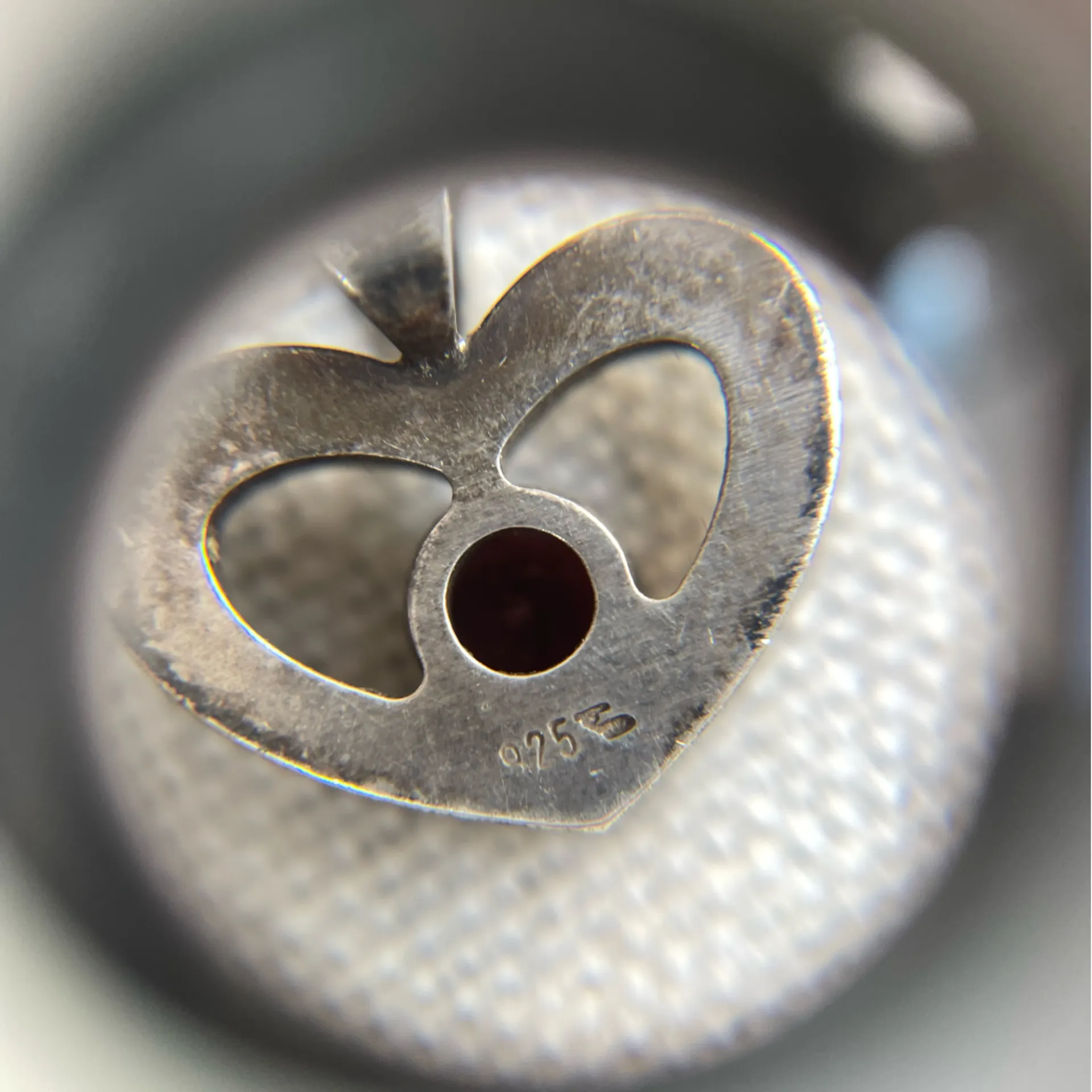 Vintage Sterling 925 silver heart pendant Red Garnet Stone Stamped - Image 7