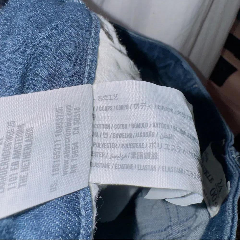 Abercrombie & Fitch Dark Wash Denim High Rise Super Skinny Ankle Jean 00/24 - Image 5