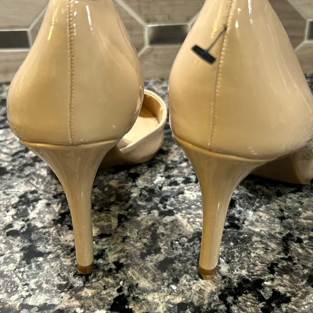 Jessica Simpson Haneh Pump Size 8.5  Elegant Nude Pumps excellent condition - Image 2