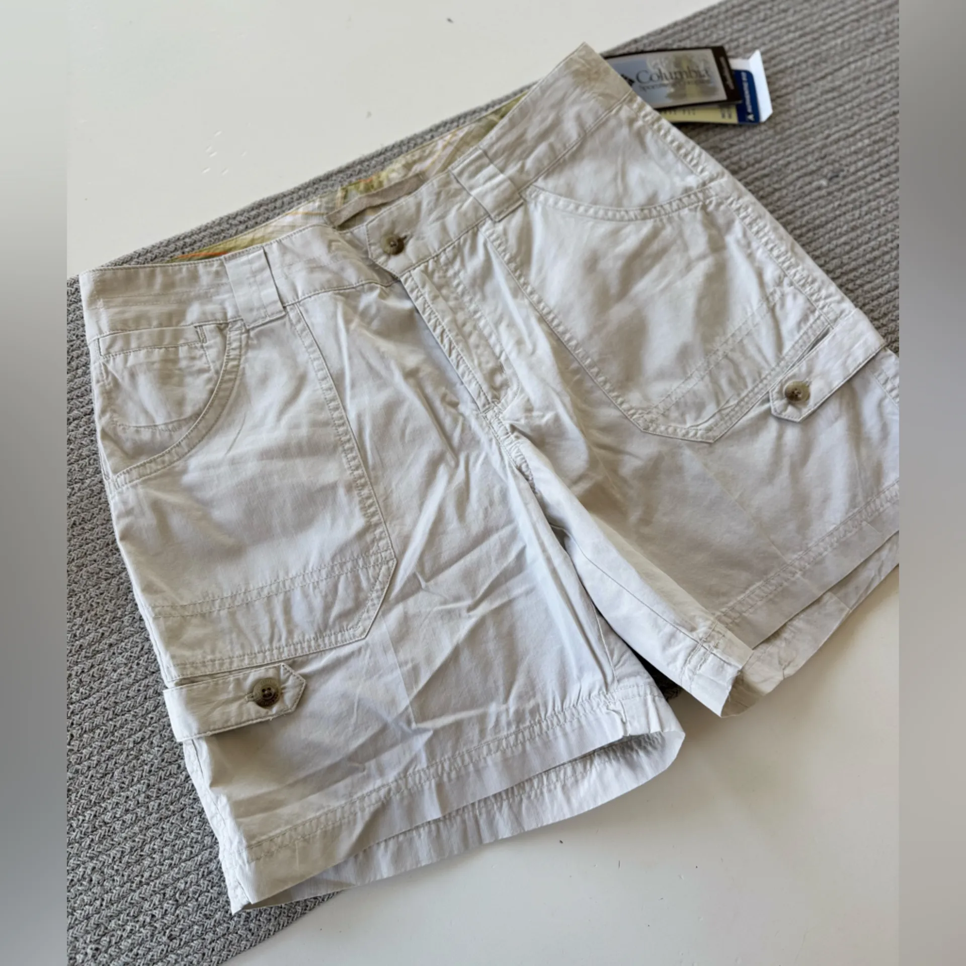 90’s Low Rise Utility Shorts Columbia Cape Kiwanda 6” Short Pumice Khaki Sz 6 - Image 9