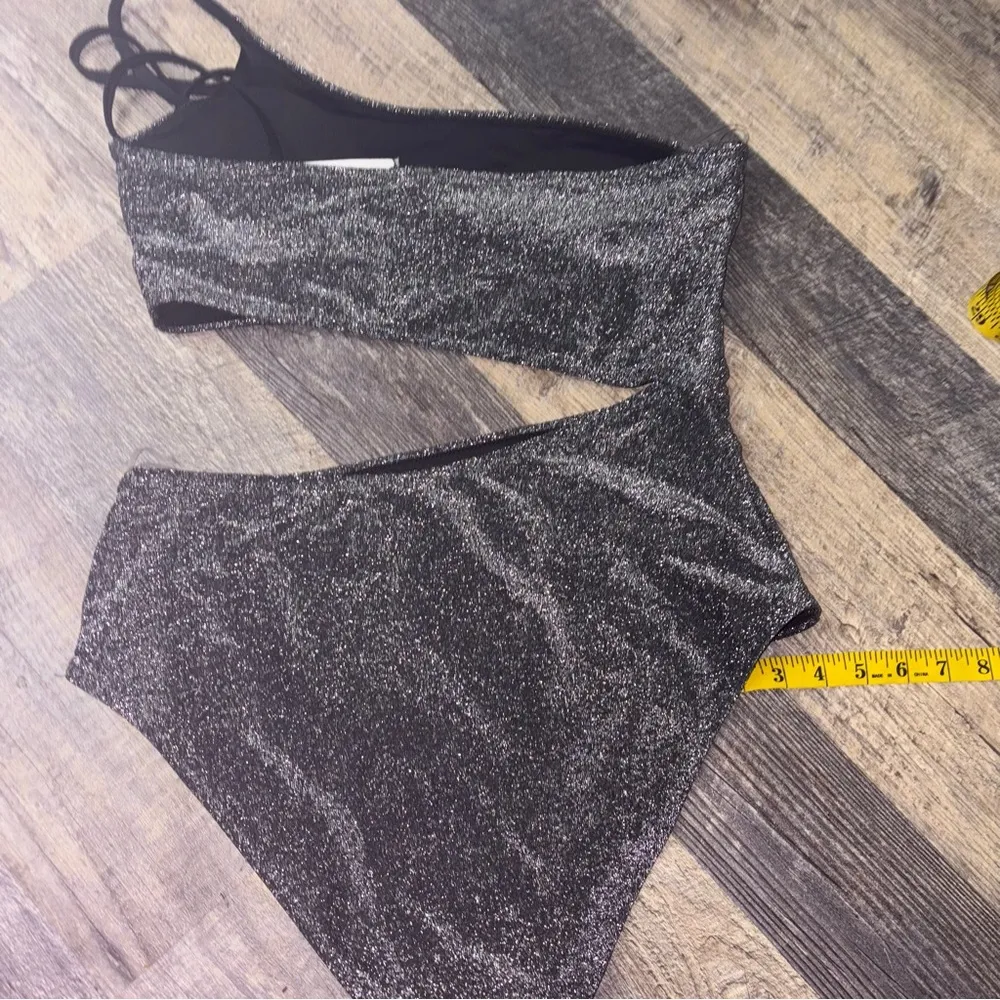 VICTORIA SECRET PINK NWOT
SHIMMER ONE-SHOULDER ONE-PIECE SWIMSUIT XL - Image 10