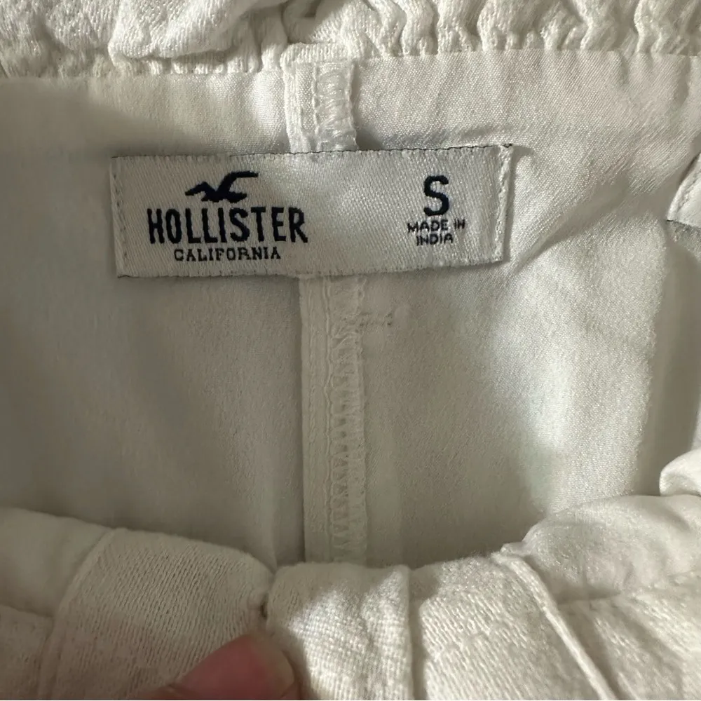 Hollister women's size small cotton/linen blend white button down mini skirt - Image 4