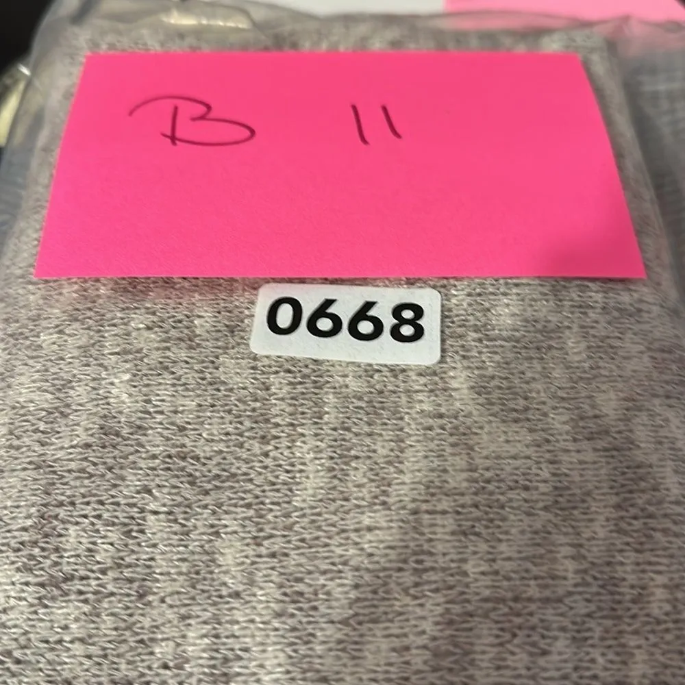 Sparkle & Fade Brown Hi Lo Sweater Sz M - Image 7