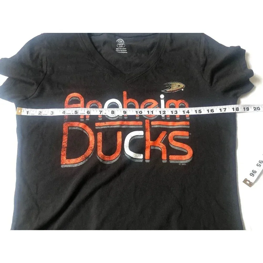 ANAHEIM DUCKS womens black T - Image 3