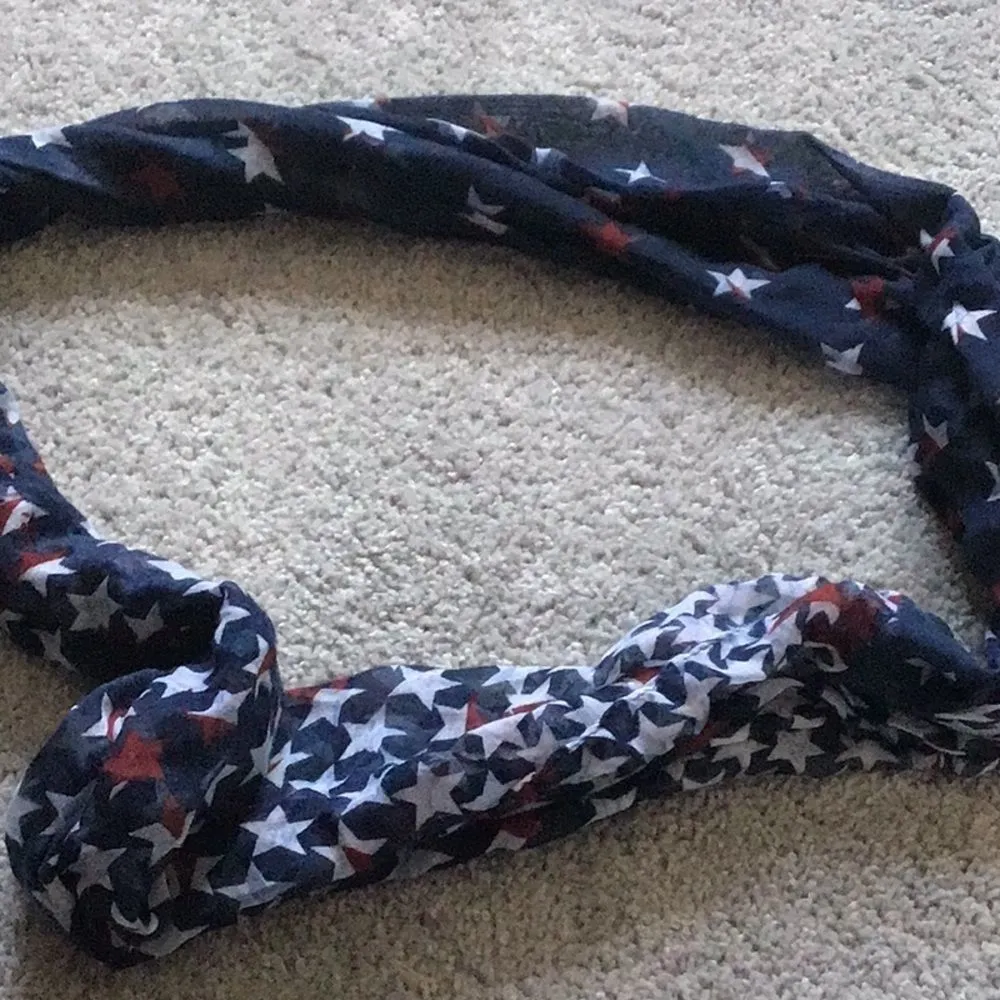 𝅺patriotic no brand infinity scarf, good condition Red - Image 4