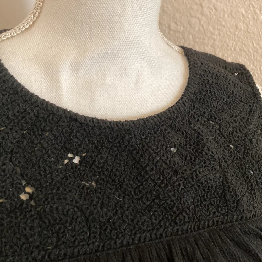 NWT Crocheted Swing Top Black Size M - Image 5