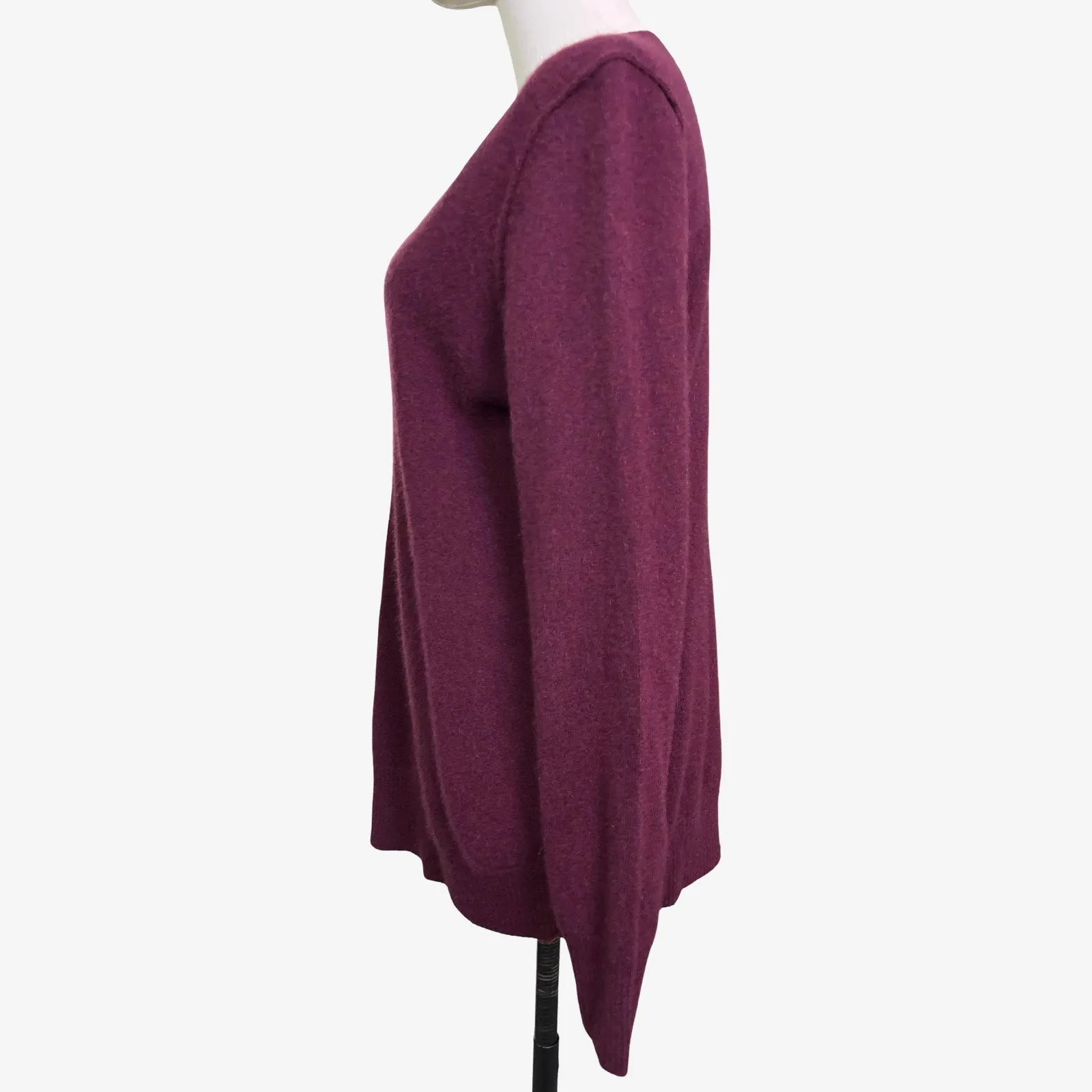 Aqua Cashmere 100 Percent Cashmere V Neck Sweater Purple Berry Women’s Size L - Image 6