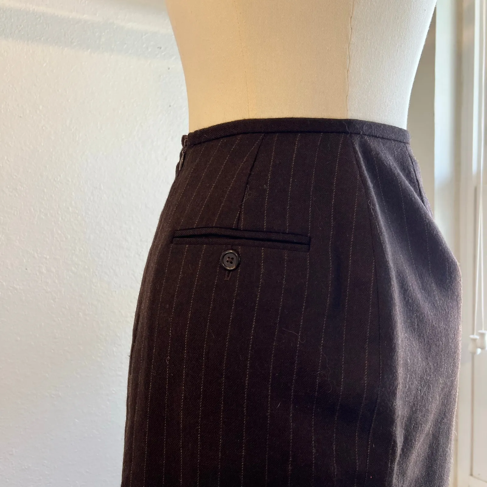 Ralph Lauren Brown Pinstripe 100% Worsted Wool Skirt USA Made Size 2 - Image 4