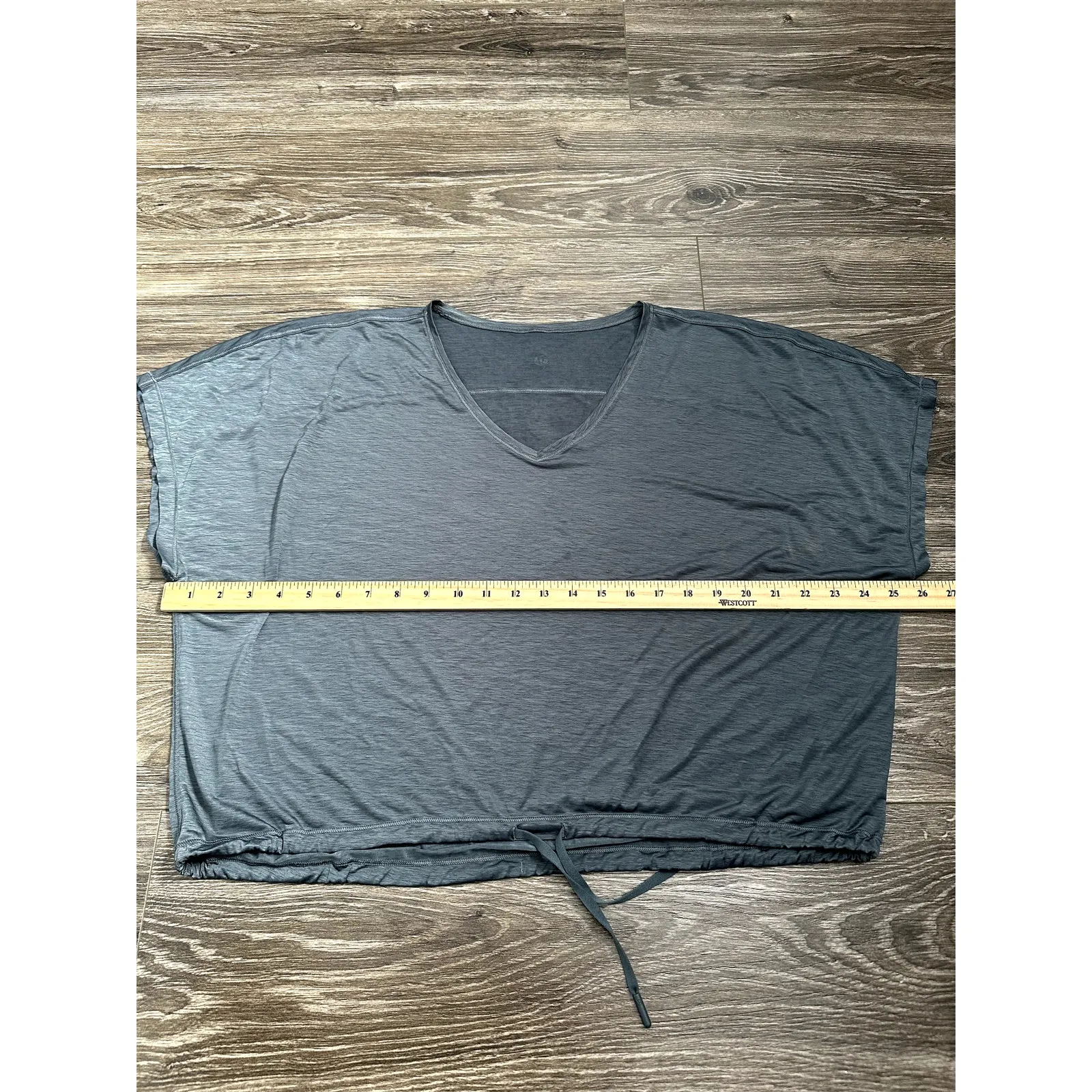 Lululemon Through The Movement Tee Sea Steel - Image 6