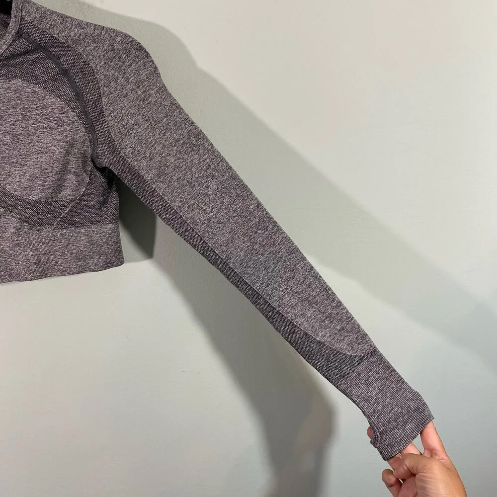 Gymshark Women's Charcoal Grey Flex Long Sleeve Crop Top - Image 5