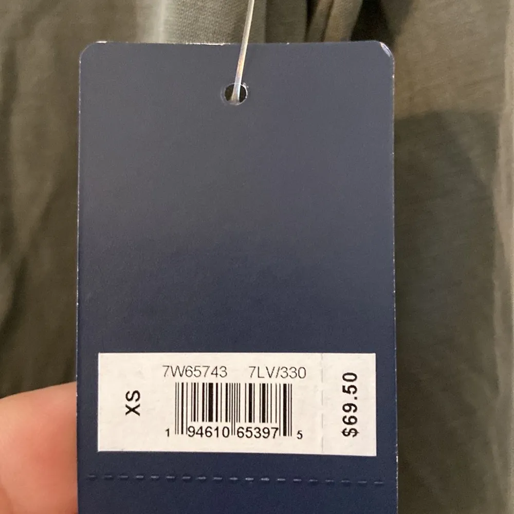 Lucky Brand size XS brand new beautiful green color length 25” bust 34” - Image 4