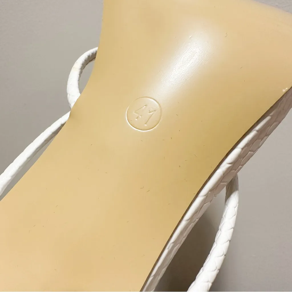 Snake Print Strappy High Heel Sandals Square Toe Toe Strap White sz 9.5 - Image 9