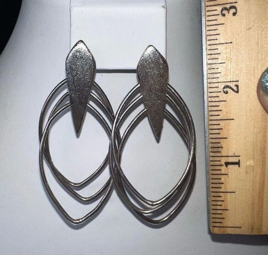Silver Tone Modernist Dangle Earrings - Image 5
