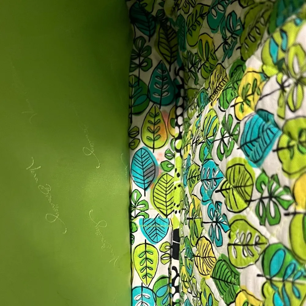 Vera Bradley vera tote - Image 3