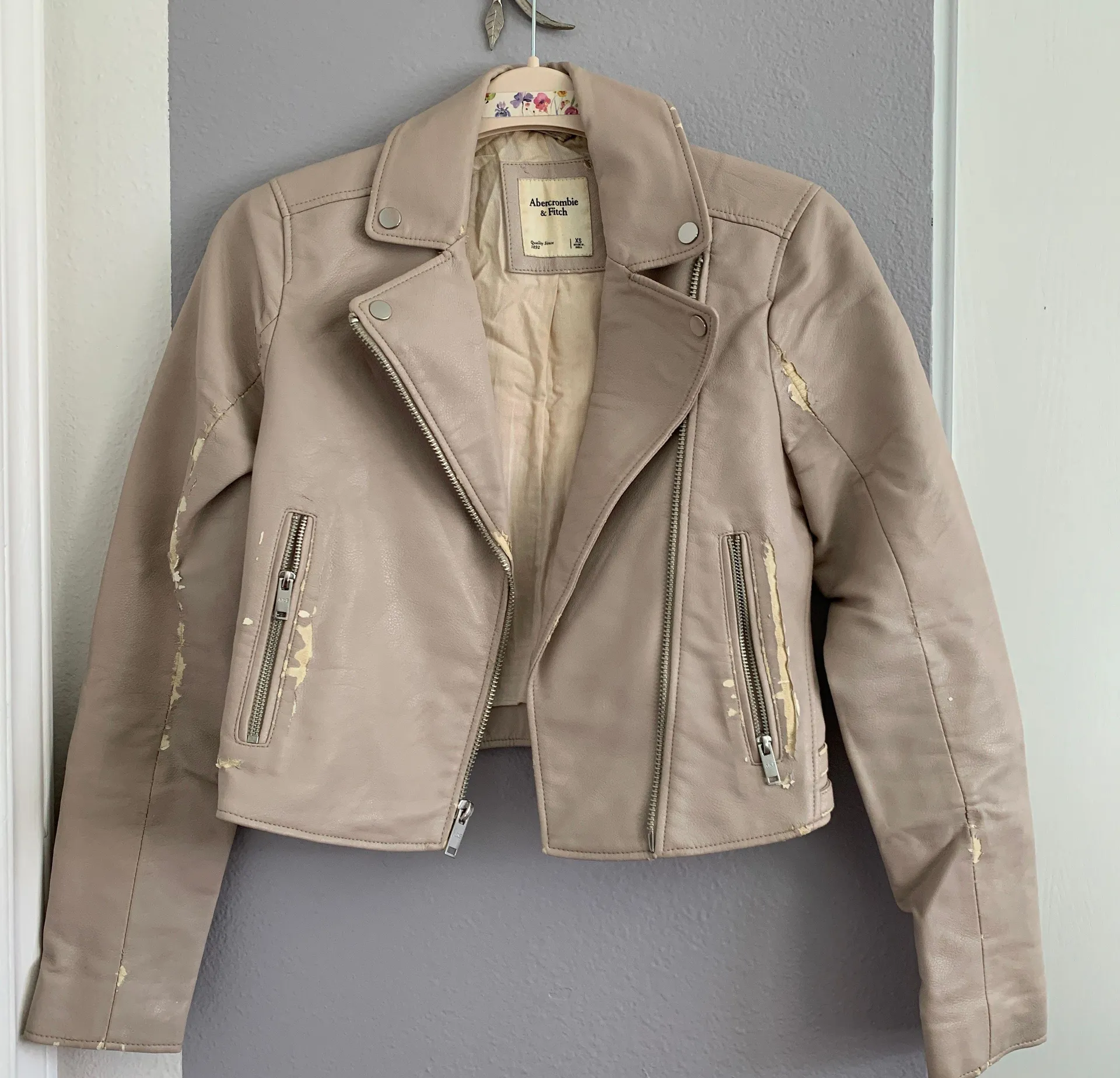 Beige Pleather Jacket - Image 8