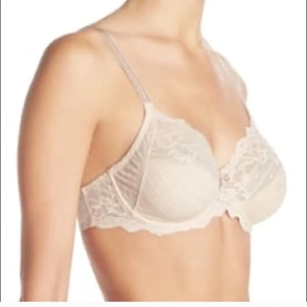 Chantelle Bra Lace Underwire - Image 3