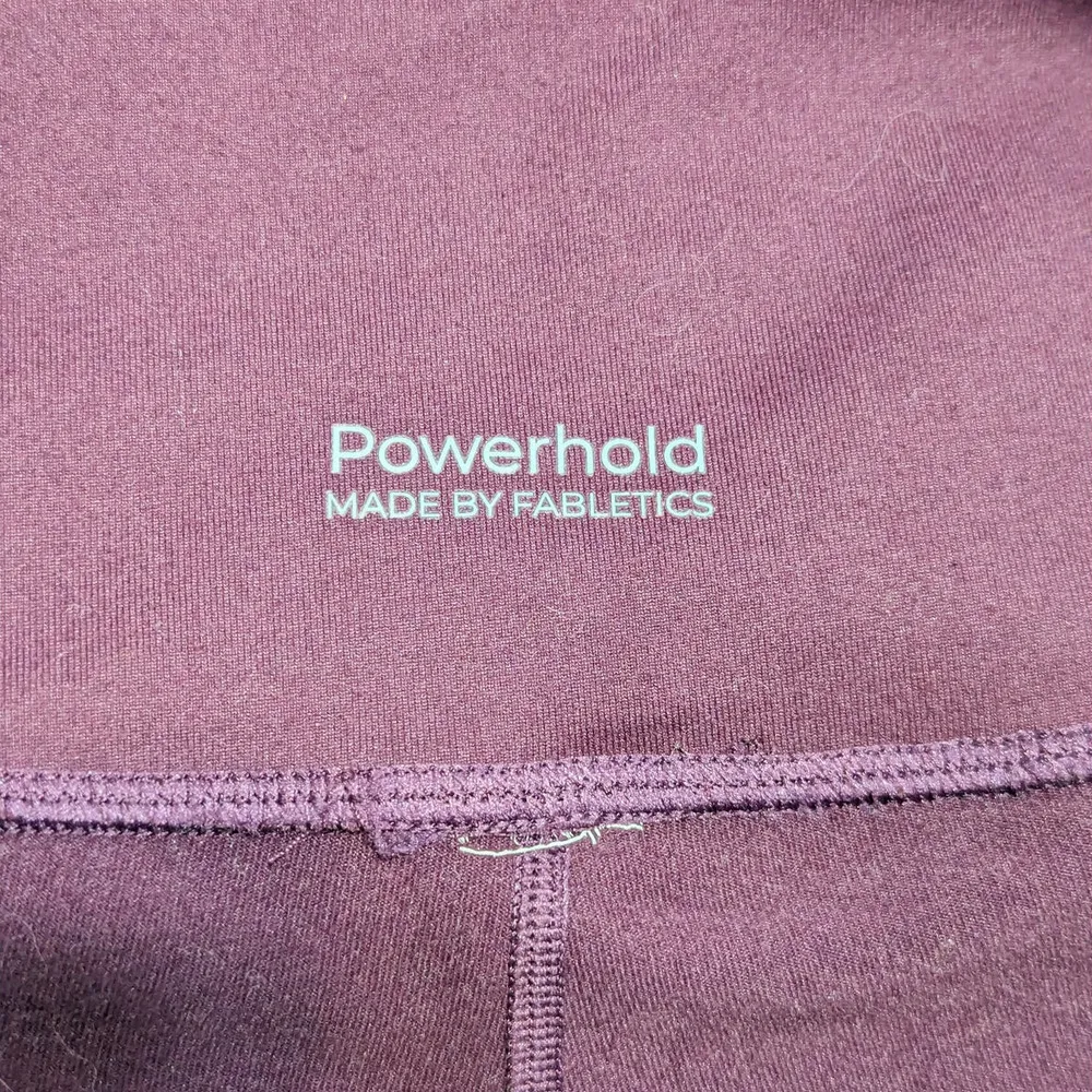 Fabletics Mila Pocket Capri Leggings Burgundy Maroon Womens Large Cropped Mesh - Image 6