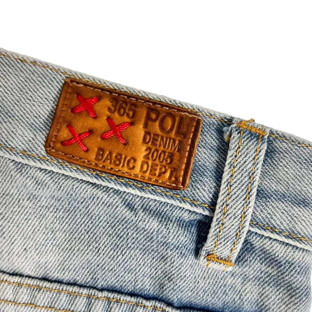 POL Distressed Cropped Jeans - Image 9