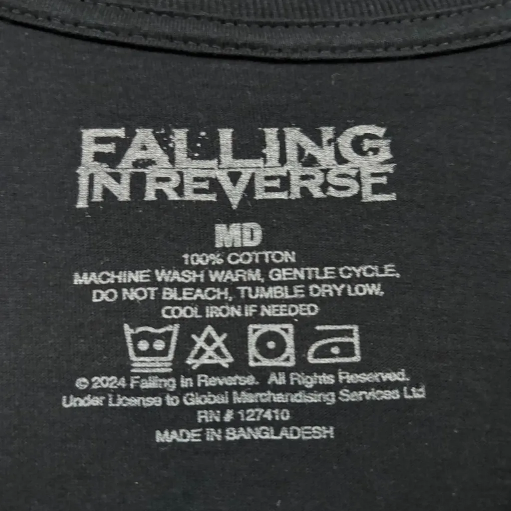 Falling in Reverse Red Skull Rock Band T-Shirt Size Medium - Image 4
