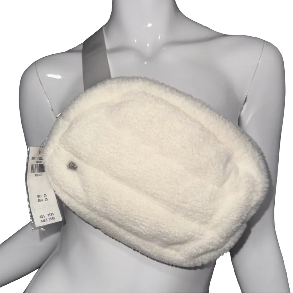 Gilly Hicks 💖 NWT  Off White Fleece Belt Bag - Image 2